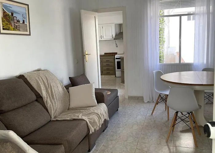 Richmarhome アパート ペゴ